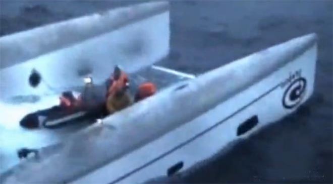 Rescue catamaran - the capsize was so quick that only the EPIRB sent the distress ©  SW
